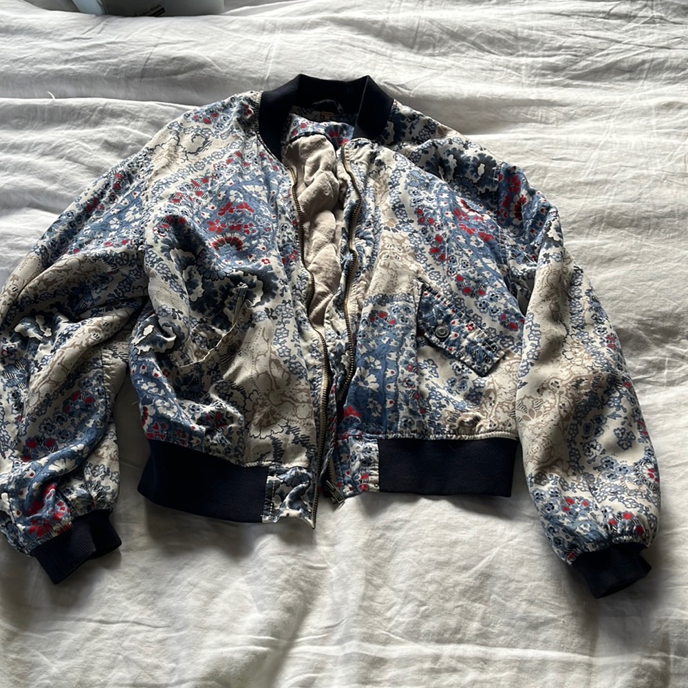 Free people bomber